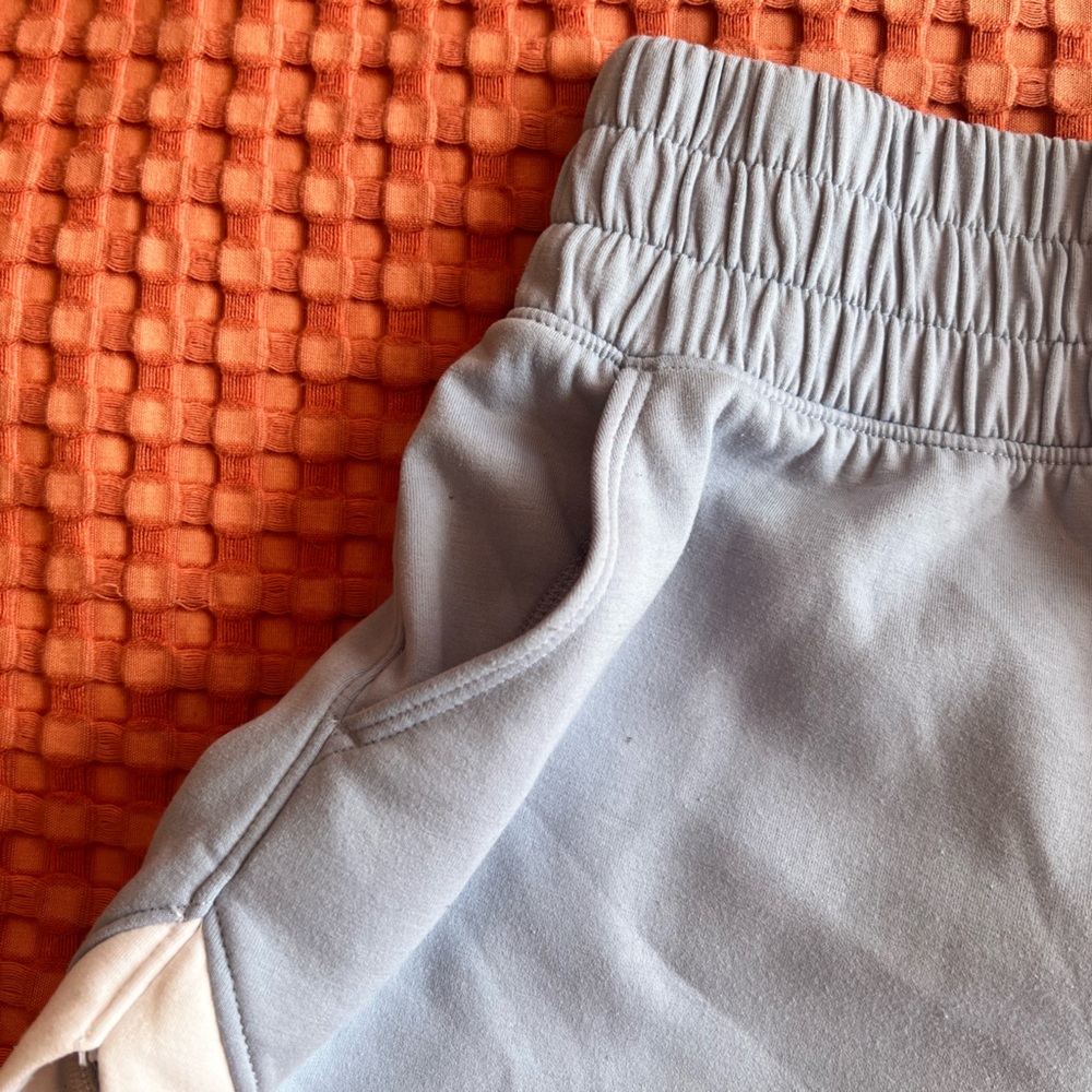 Abercrombie baby blue with white strip YPB neoKNIT shorts - Picture 4 of 6